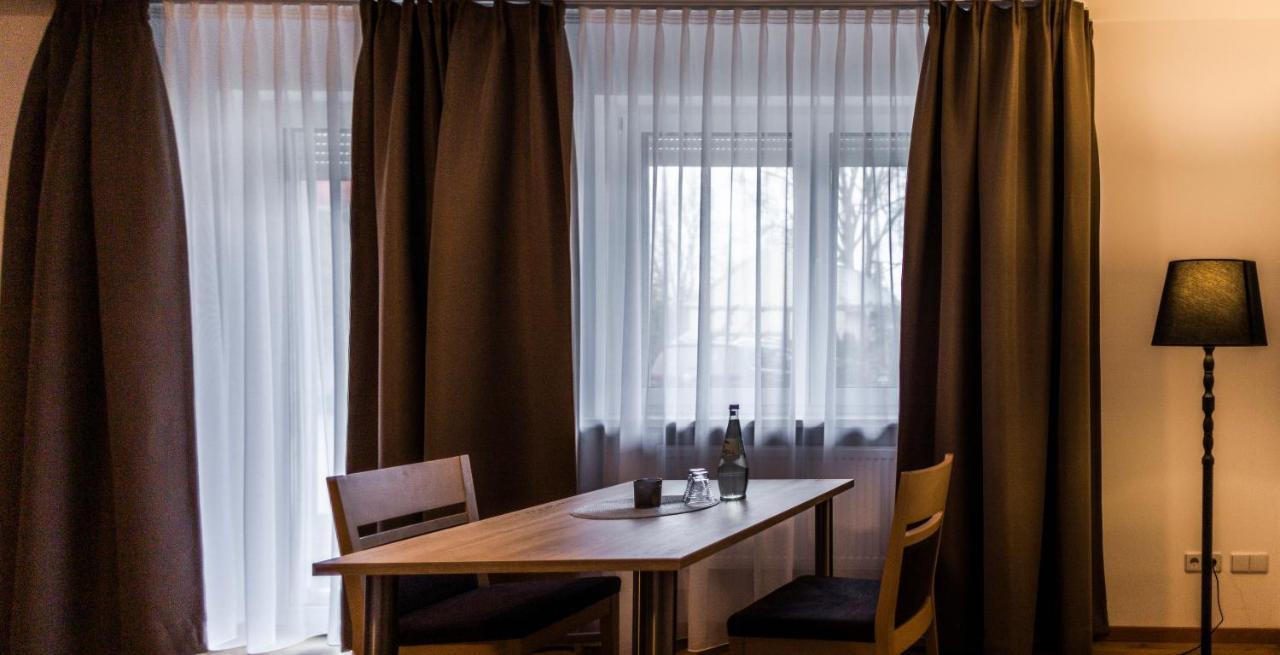 Motel Zur Dachsbaude Wandlitz Eksteriør bilde