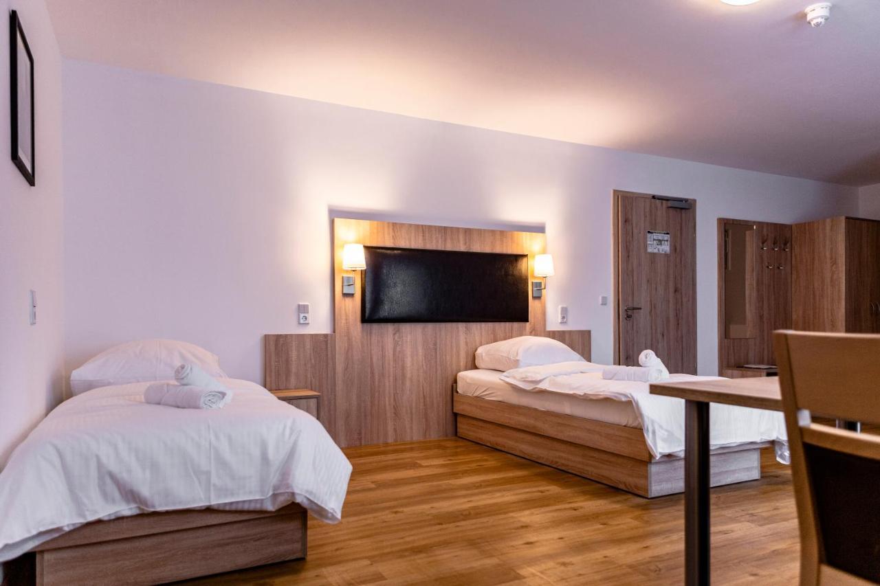 Motel Zur Dachsbaude Wandlitz Eksteriør bilde