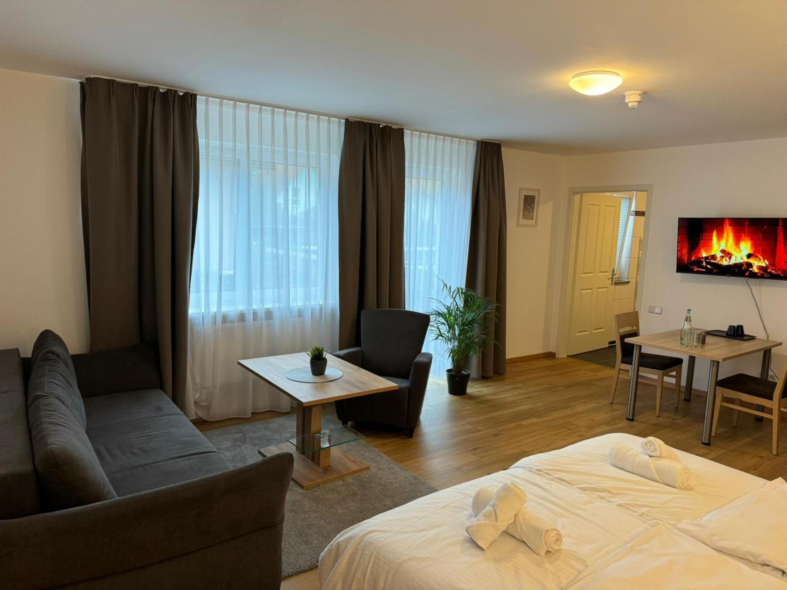 Motel Zur Dachsbaude Wandlitz Eksteriør bilde